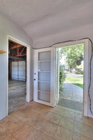 1713 Albany Ave, Modesto, CA 95350