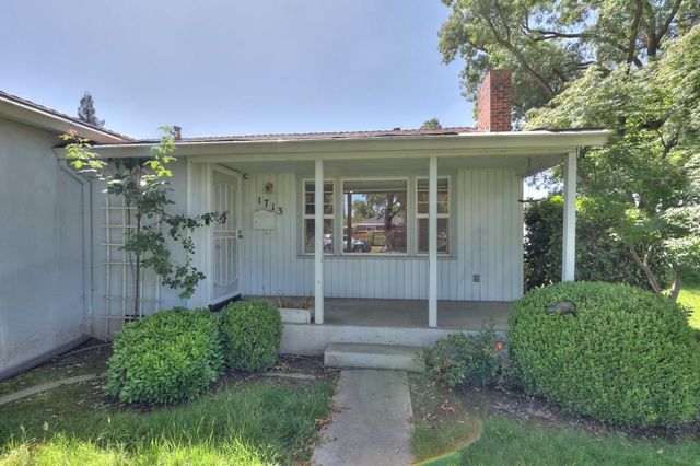 1713 Albany Ave, Modesto, CA 95350