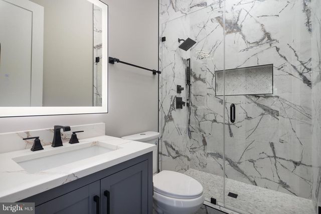 5906 3RD ST S, Arlington, VA 22204