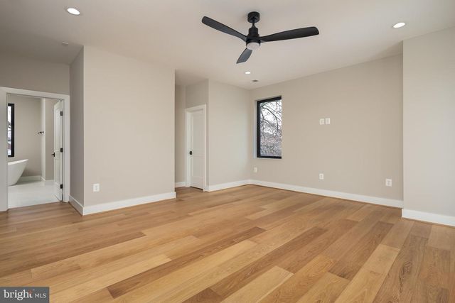 5906 3RD ST S, Arlington, VA 22204