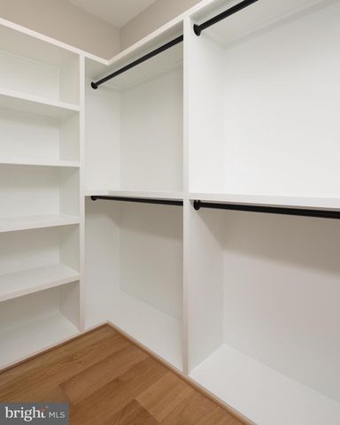 5906 3RD ST S, Arlington, VA 22204