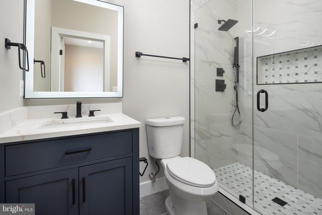 5906 3RD ST S, Arlington, VA 22204