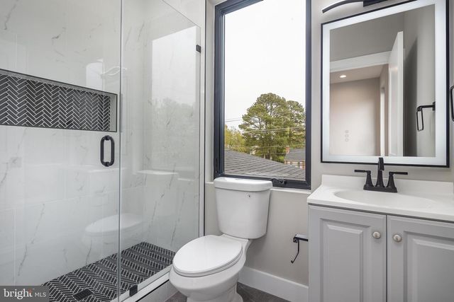 5906 3RD ST S, Arlington, VA 22204