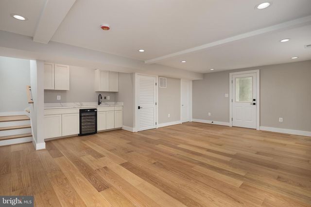 5906 3RD ST S, Arlington, VA 22204