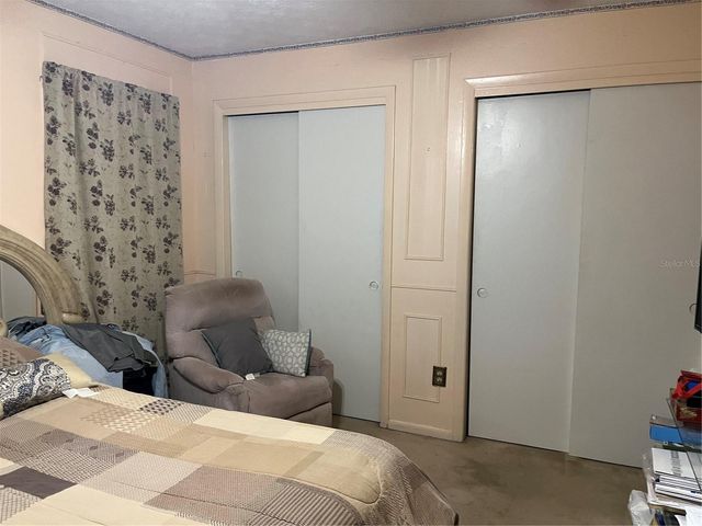 8729 N CALDER PLACE, Tampa, FL 33604