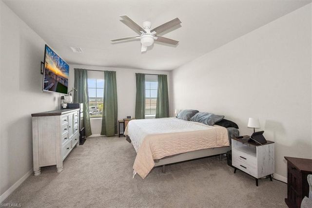 2849 Pillar Coral LN, North Fort Myers, FL 33903