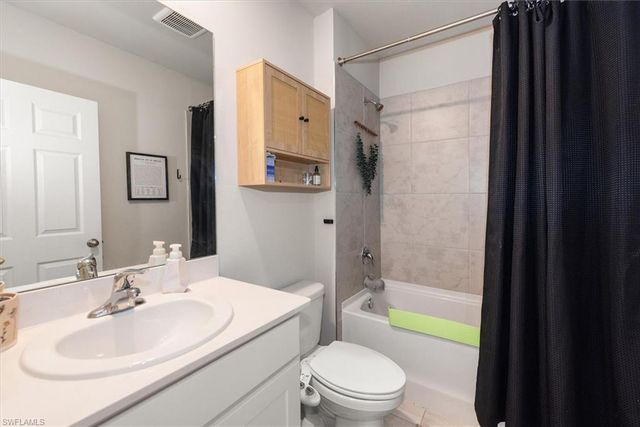 2849 Pillar Coral LN, North Fort Myers, FL 33903