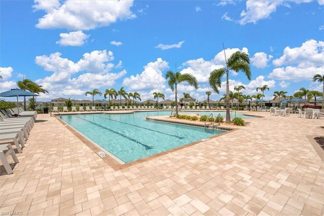 2849 Pillar Coral LN, North Fort Myers, FL 33903