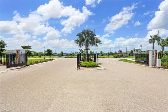 2849 Pillar Coral LN, North Fort Myers, FL 33903