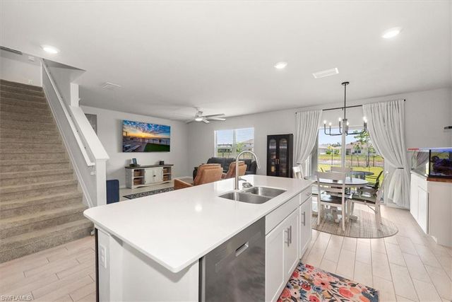 2849 Pillar Coral LN, North Fort Myers, FL 33903