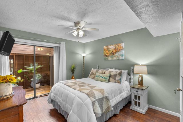 659 Davis Road, League City, TX 77573