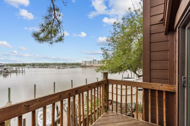 659 Davis Road, League City, TX 77573