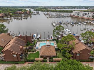 659 Davis Road, League City, TX 77573