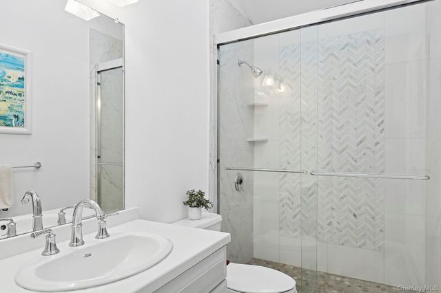 87 Gould Street, East Hampton, NY 11937