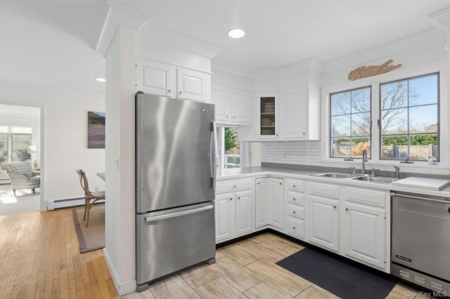 87 Gould Street, East Hampton, NY 11937