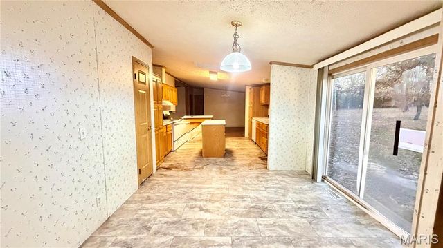 27110 Stoddard Drive, Laquey, MO 65534