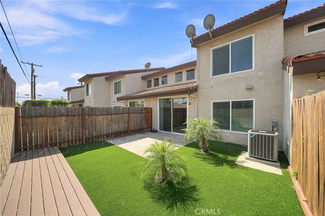 6461 Casa Verde, Cypress, CA 90630