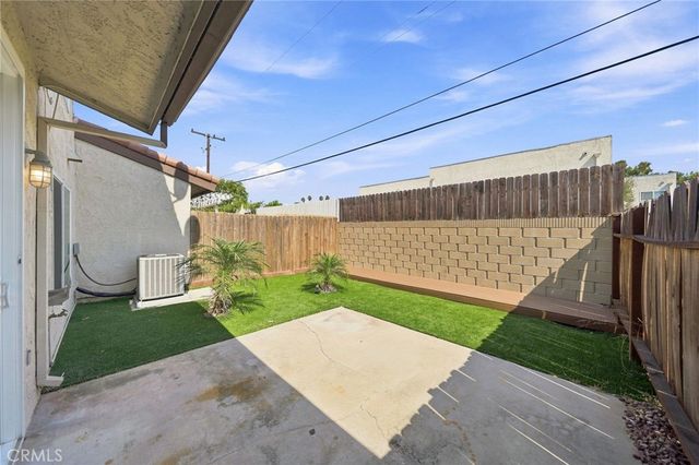 6461 Casa Verde, Cypress, CA 90630