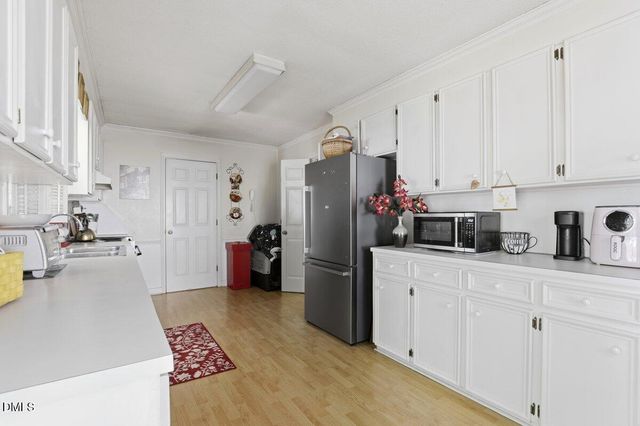 3701 Cornwallis Road, Kinston, NC 28504