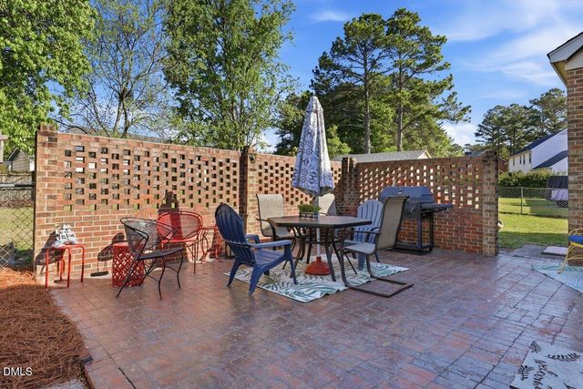 3701 Cornwallis Road, Kinston, NC 28504