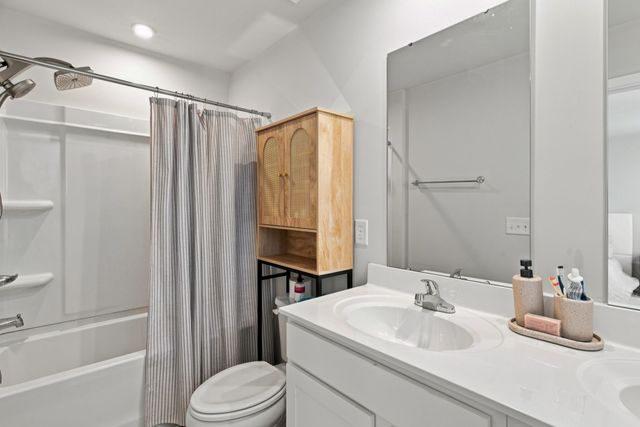 3100 Red Fox Rdg, Madison, TN 37115