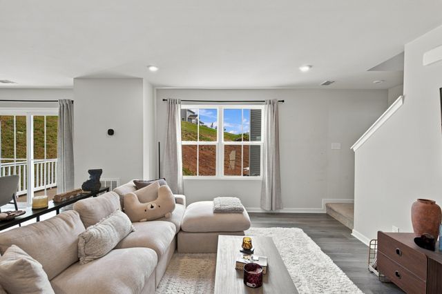 3100 Red Fox Rdg, Madison, TN 37115