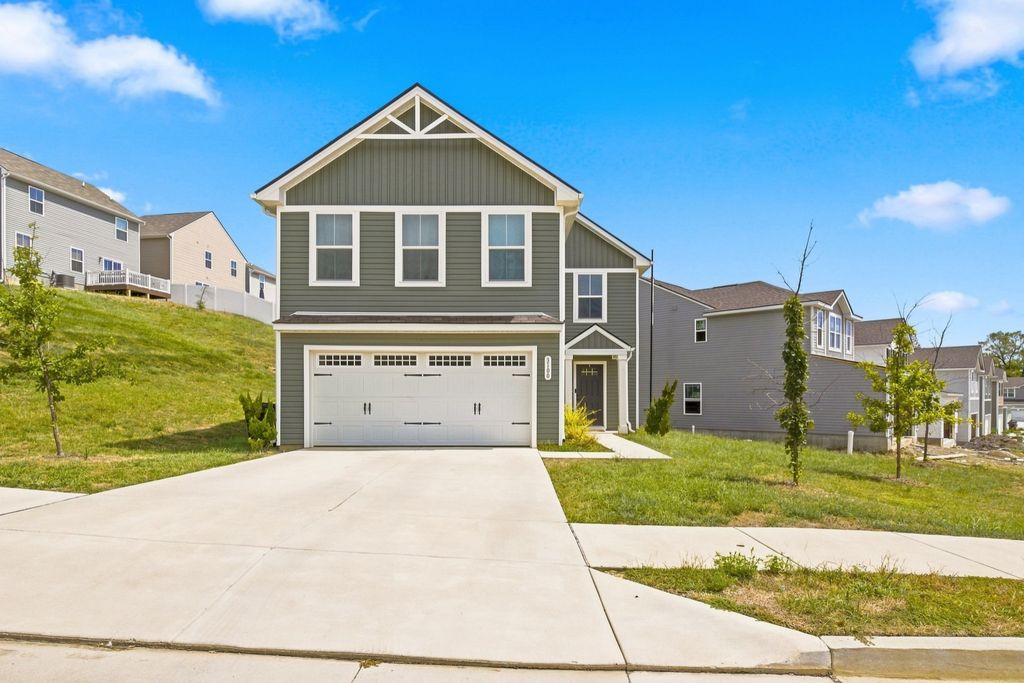 3100 Red Fox Rdg, Madison, TN 37115