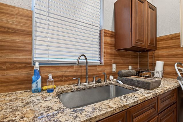 2310 Shannon Court, Missouri City, TX 77459