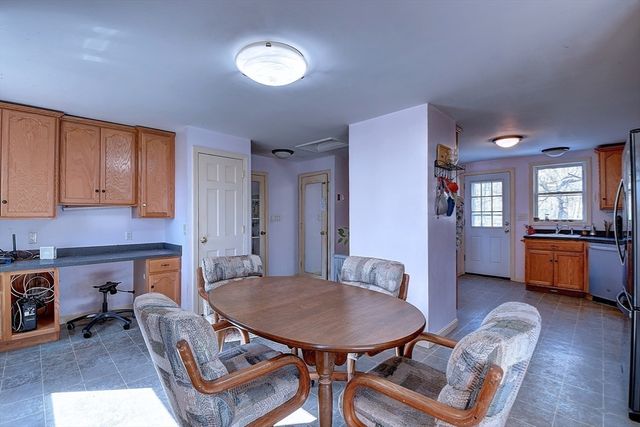 29 Outlook Drive, Worcester, MA 01602