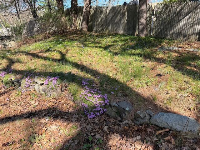 29 Outlook Drive, Worcester, MA 01602