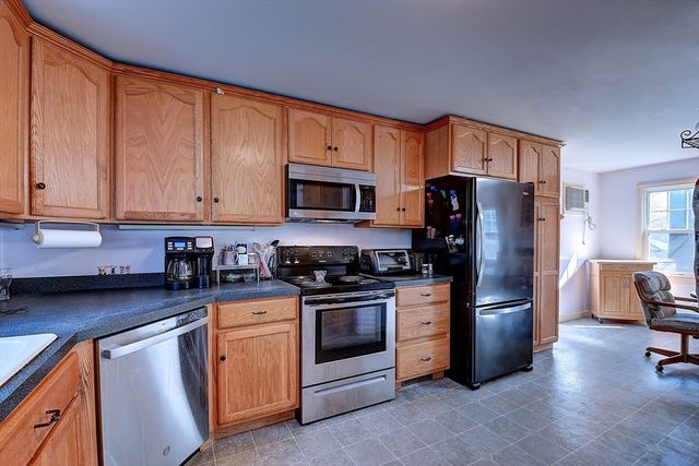 29 Outlook Drive, Worcester, MA 01602