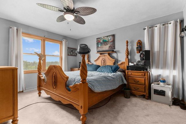 110 HONEYSUCKLE DRIVE, Hortonville, WI 54944