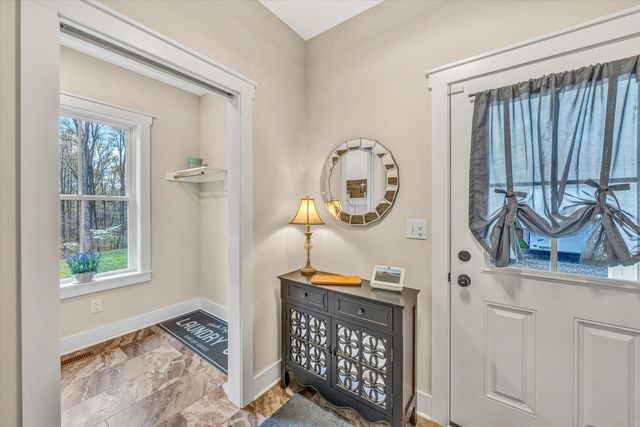 389 Carroll DR, Hardy, VA 24101