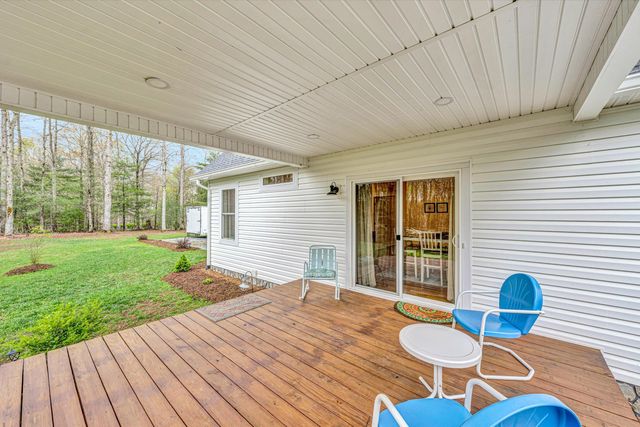 389 Carroll DR, Hardy, VA 24101