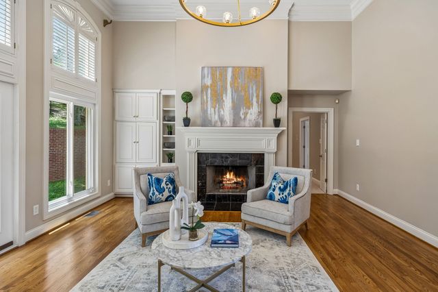 512 Grand Oaks Dr, Brentwood, TN 37027