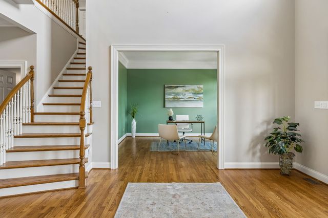 512 Grand Oaks Dr, Brentwood, TN 37027
