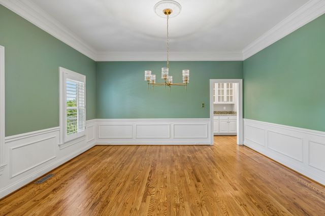 512 Grand Oaks Dr, Brentwood, TN 37027
