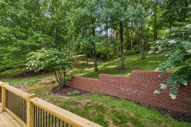 512 Grand Oaks Dr, Brentwood, TN 37027