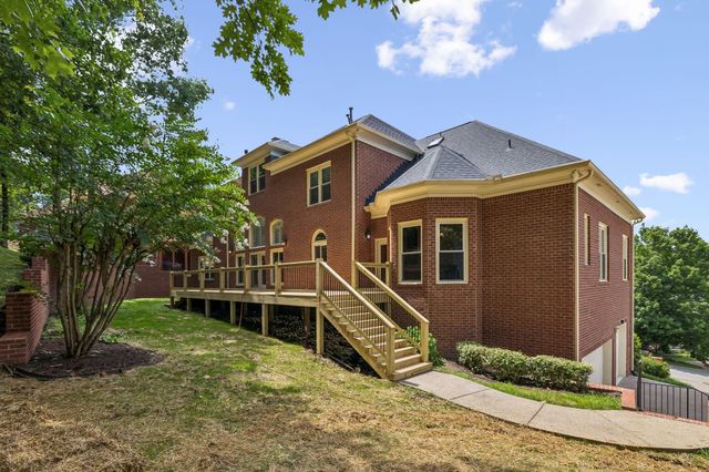 512 Grand Oaks Dr, Brentwood, TN 37027