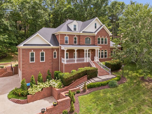 512 Grand Oaks Dr, Brentwood, TN 37027