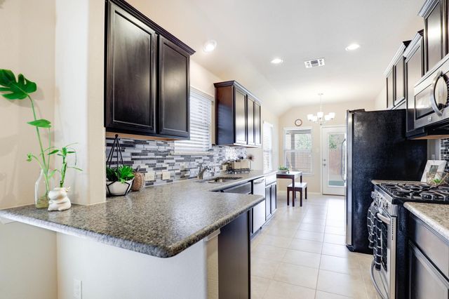 9808 Coyote Pass Trail, Mckinney, TX 75071