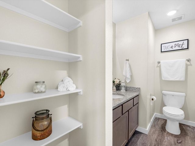 21155 Gosling Road 21-B, Spring, TX 77388