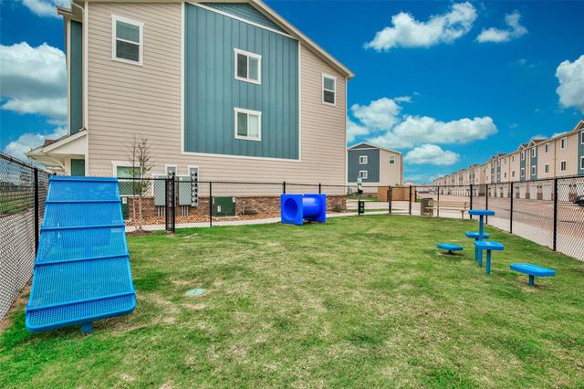 21155 Gosling Road 21-B, Spring, TX 77388