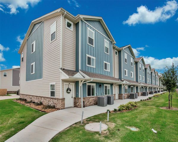 21155 Gosling Road 21-B, Spring, TX 77388