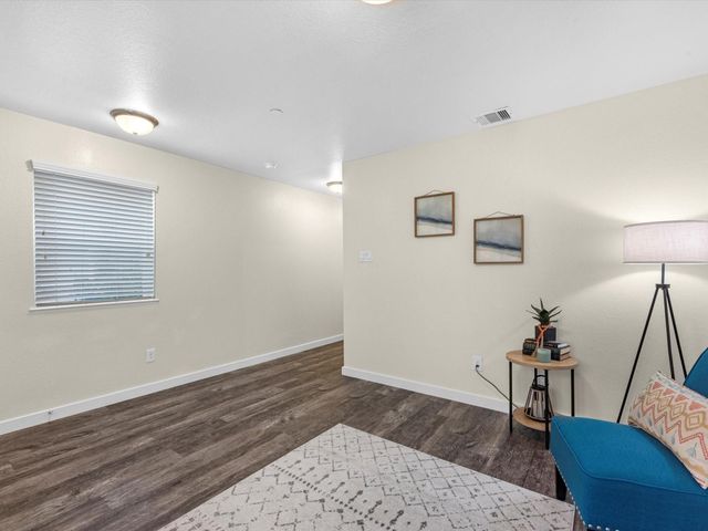 21155 Gosling Road 21-B, Spring, TX 77388