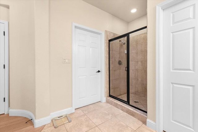 2481 S Via Versilia Drive, Fresno, CA 93727