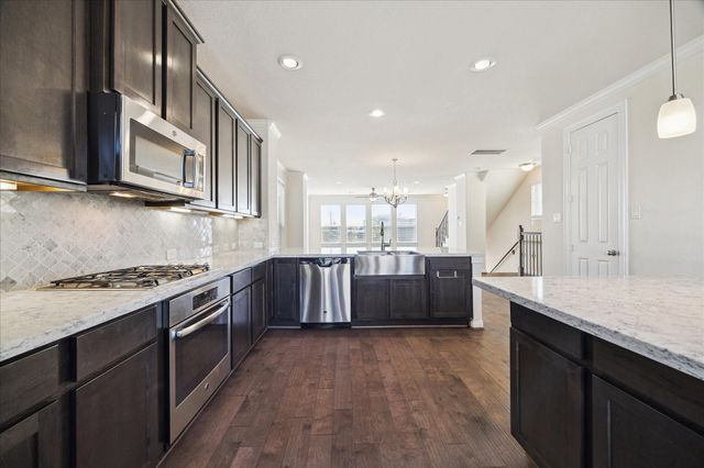 10709 Madden Oaks Place, Houston, TX 77043