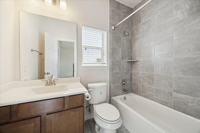 10709 Madden Oaks Place, Houston, TX 77043