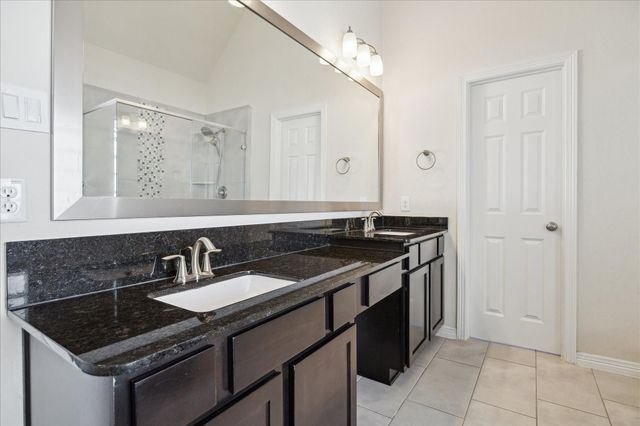 10709 Madden Oaks Place, Houston, TX 77043