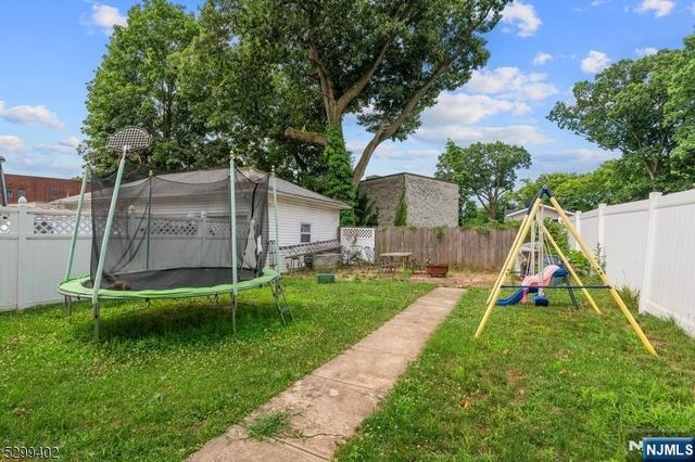 27 Donaldson Avenue, Rutherford, NJ 07070